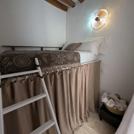 Apartment Bohemian Chic Och Cosy Nest